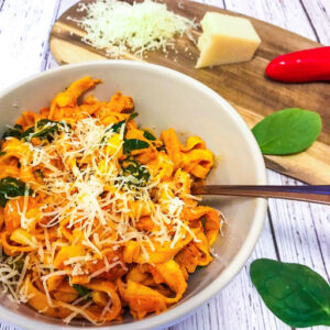 tomato & mascarpone pasta healthy weekday meal recipe